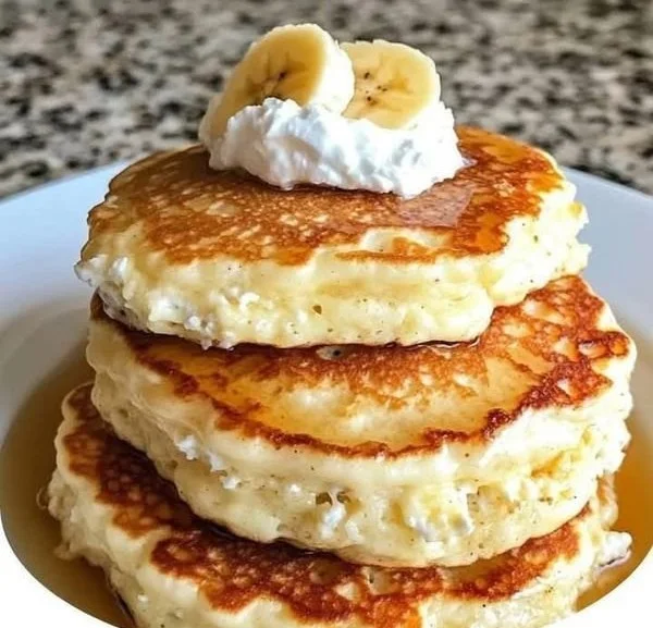 Fluffy Banana Cottage Cheese Pancakes