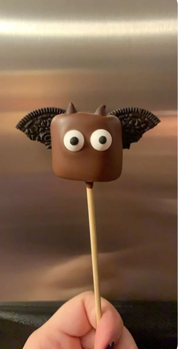 Chocolate mousse and marshmallow bats as Halloween treats